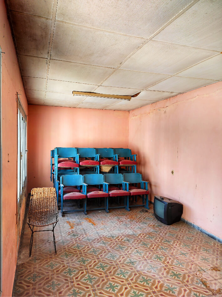 abandoned room